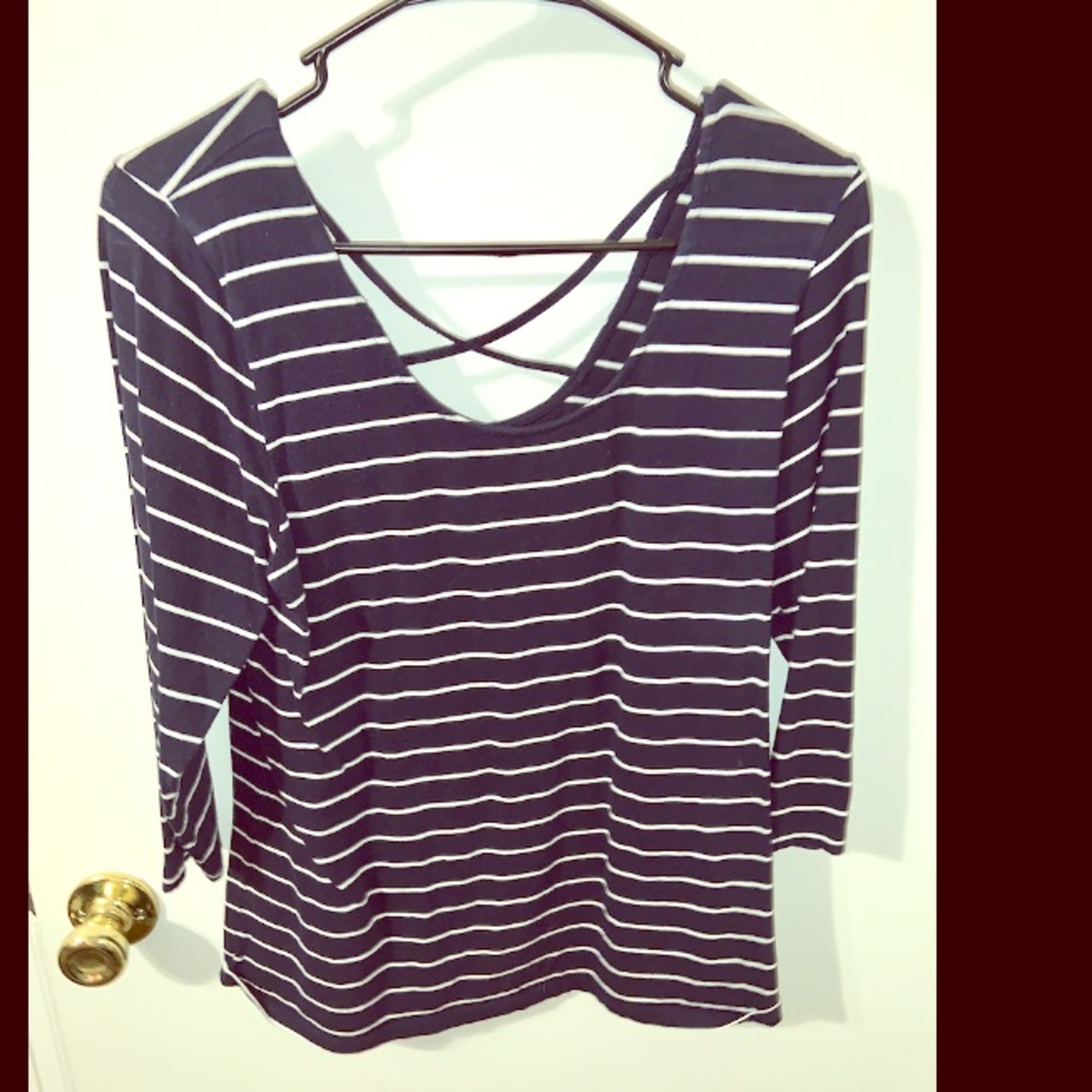 Women's XXL 3/4 sleeve navy striped top